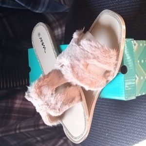 Cream Fraux Furr Slides